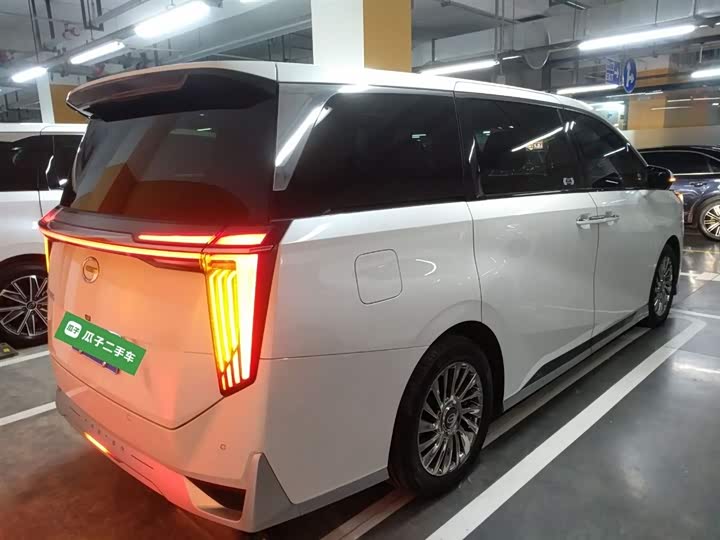 Фото 7 - GAC Trumpchi M8