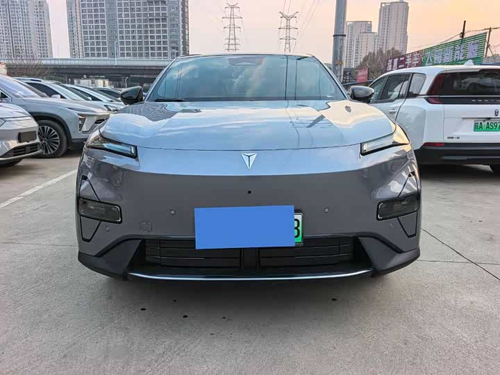 Фото 2 - Changan Deepal S05