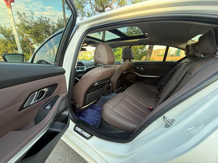 Фото 7 - BMW 3 Series