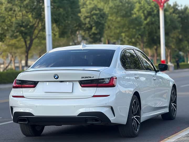 Фото 8 - BMW 3 Series