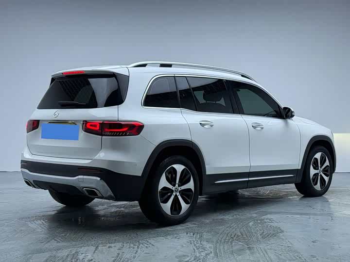 Фото 2 - Mercedes-Benz GLB-Class