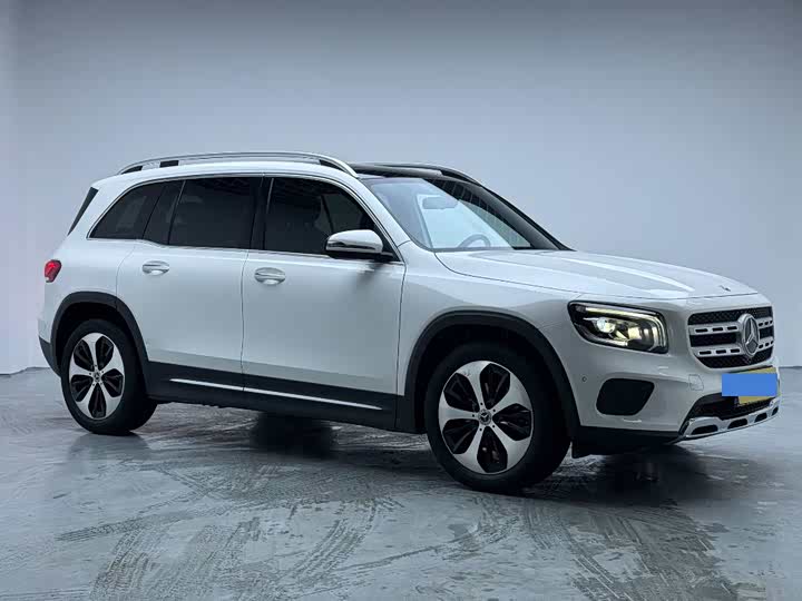 Фото 7 - Mercedes-Benz GLB-Class