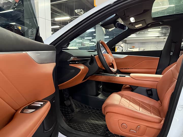 Фото 7 - Changan Deepal S05