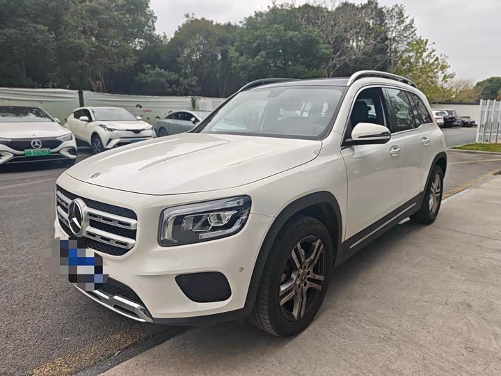 Фото 1 - Mercedes-Benz GLB-Class