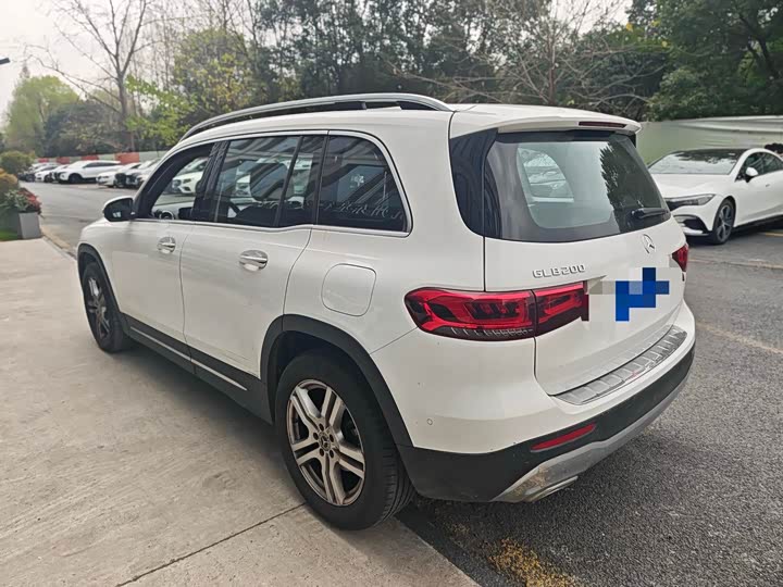 Фото 2 - Mercedes-Benz GLB-Class