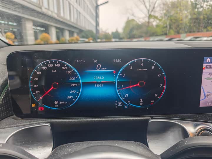 Фото 6 - Mercedes-Benz GLB-Class