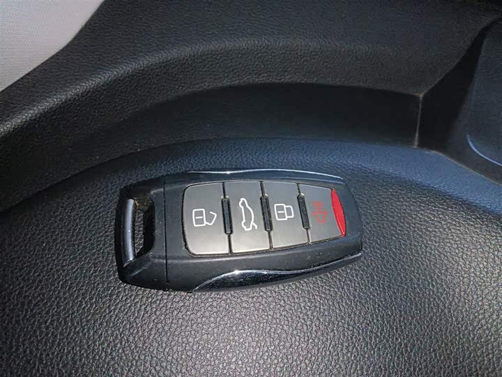 Фото 9 - Haval H6