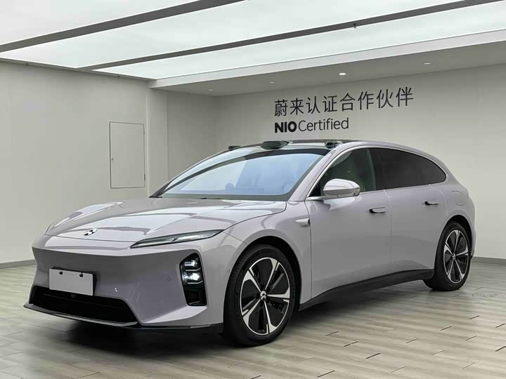 Фото 1 - Nio ET5T