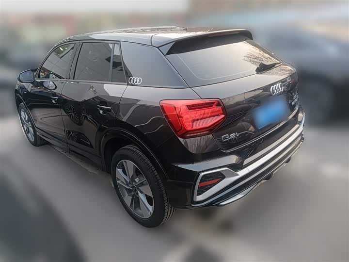 Фото 9 - Audi Q2L