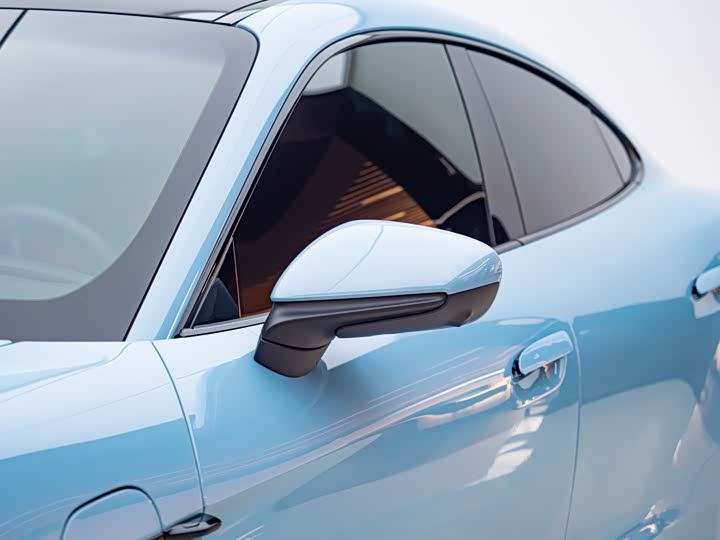 Фото 9 - Porsche Taycan