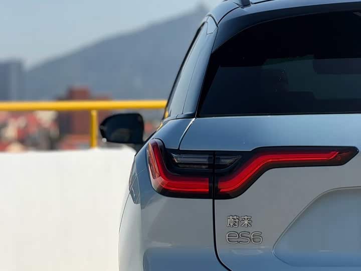 Фото 9 - Nio ES6