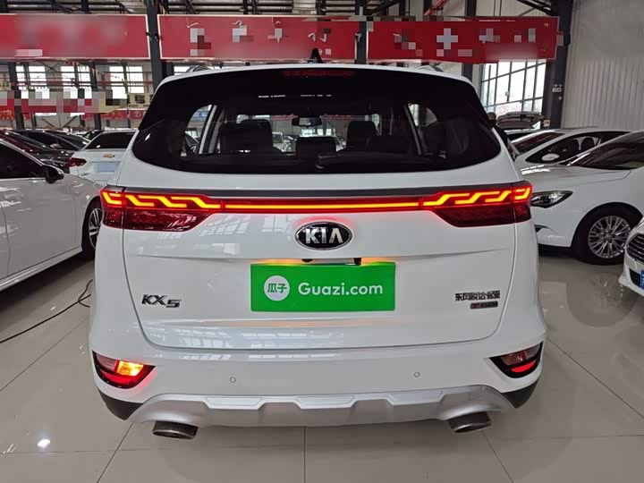 Фото 6 - Kia KX5