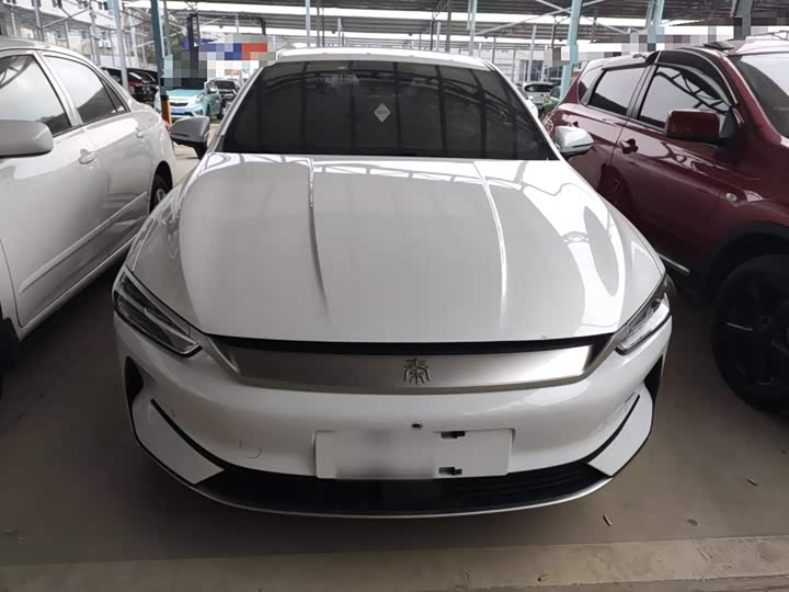 Фото 3 - BYD Qin Plus