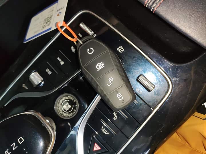 Фото 9 - BYD Qin Plus