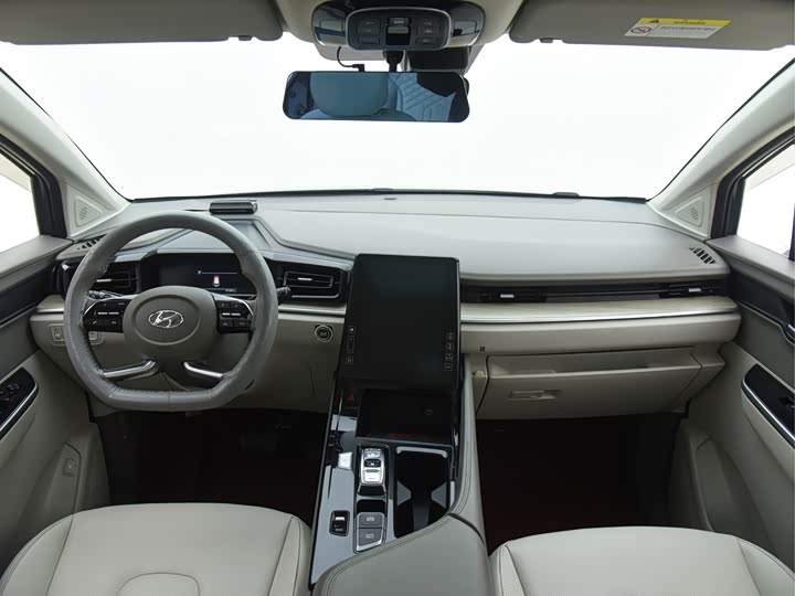 Фото 6 - Hyundai Custo