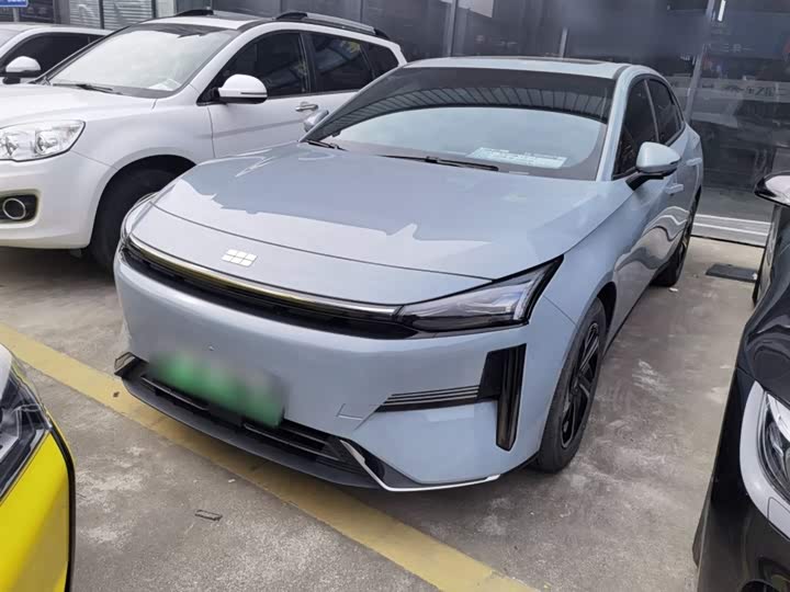 Фото 2 - Geely Galaxy L6