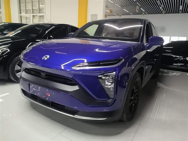 Фото 1 - Nio EC6