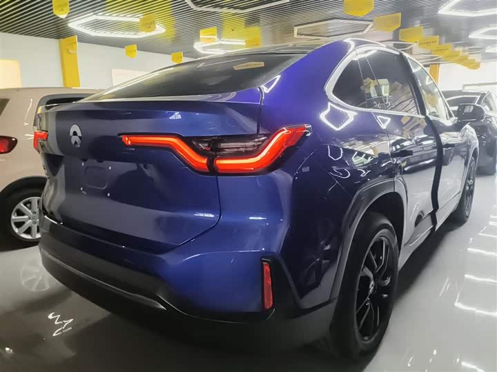 Фото 8 - Nio EC6