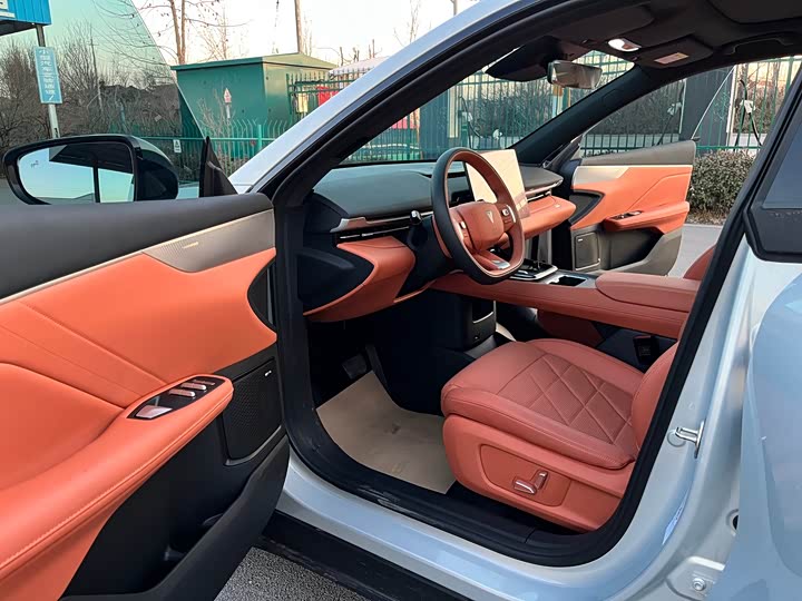 Фото 5 - Changan Deepal S05