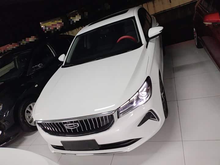 Фото 3 - Geely Emgrand