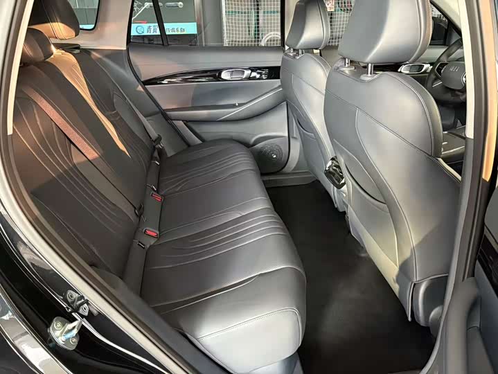 Фото 6 - Geely Galaxy E5