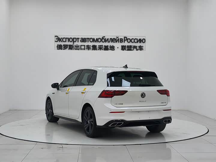 Фото 4 - Volkswagen Golf