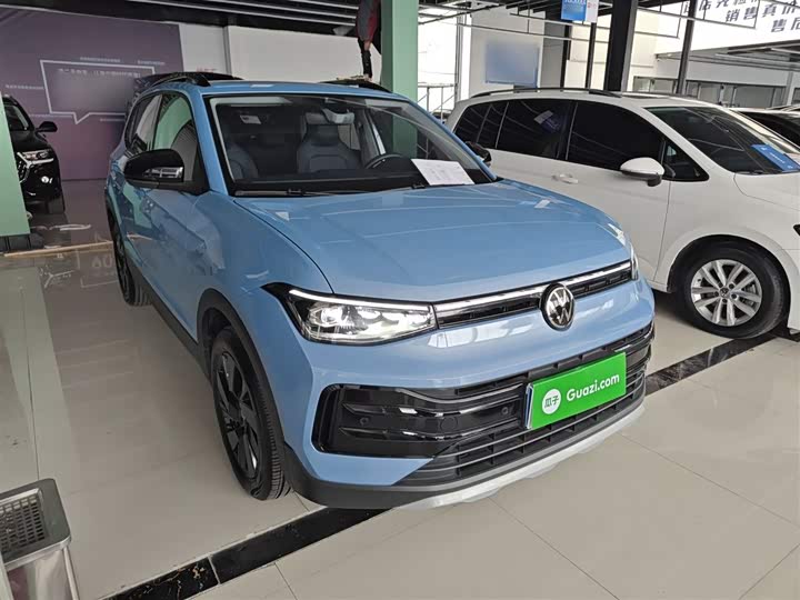 Фото 4 - Volkswagen Tharu