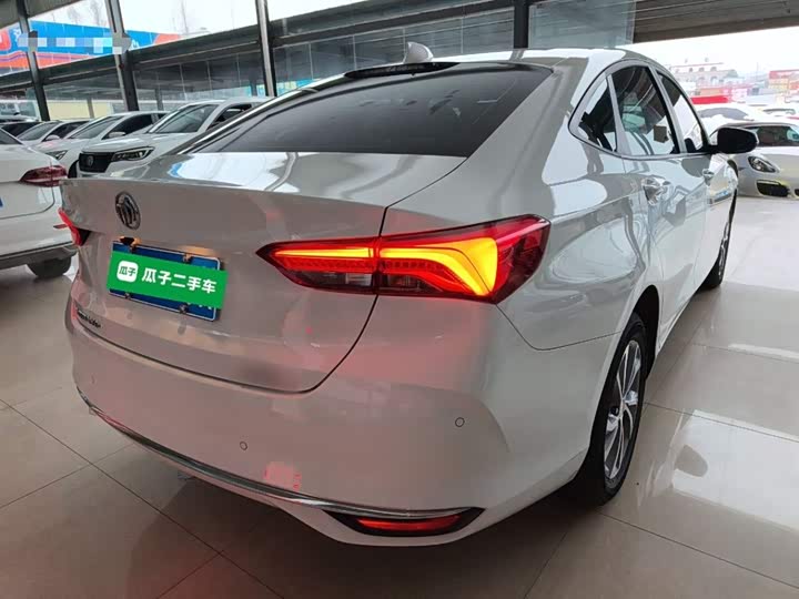 Фото 7 - Buick Verano