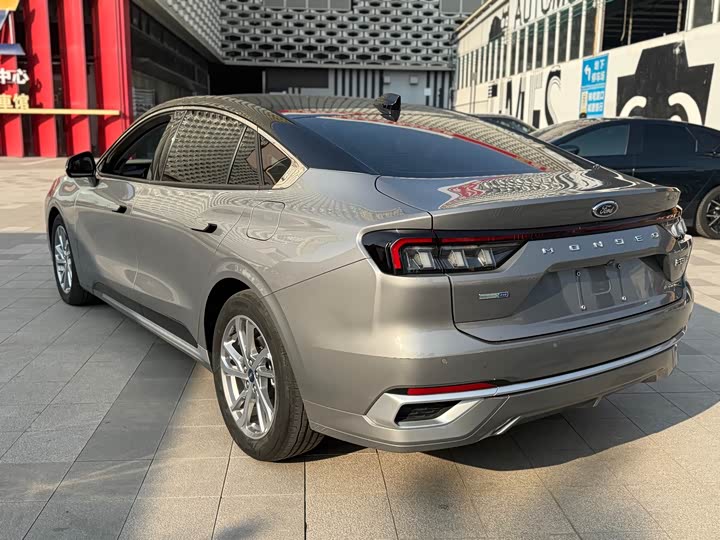 Фото 7 - Ford Mondeo