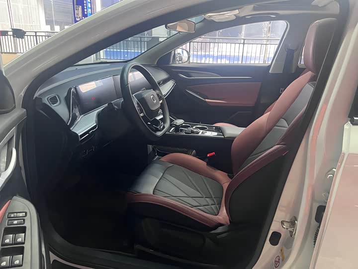 Фото 8 - Changan Eado Plus