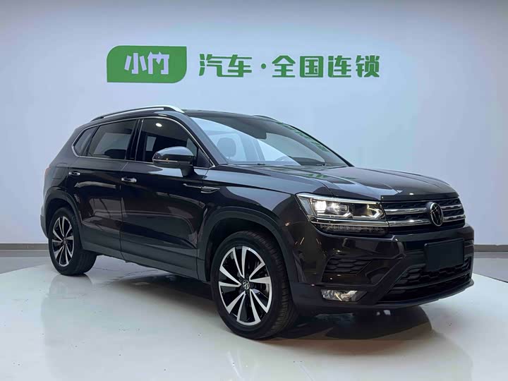 Фото 3 - Volkswagen Tharu