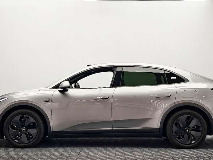 Фото 2 - Nio Onvo L60