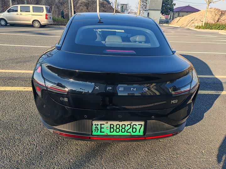 Фото 9 - XPeng Mona M03