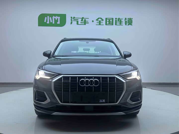 Фото 2 - Audi Q3