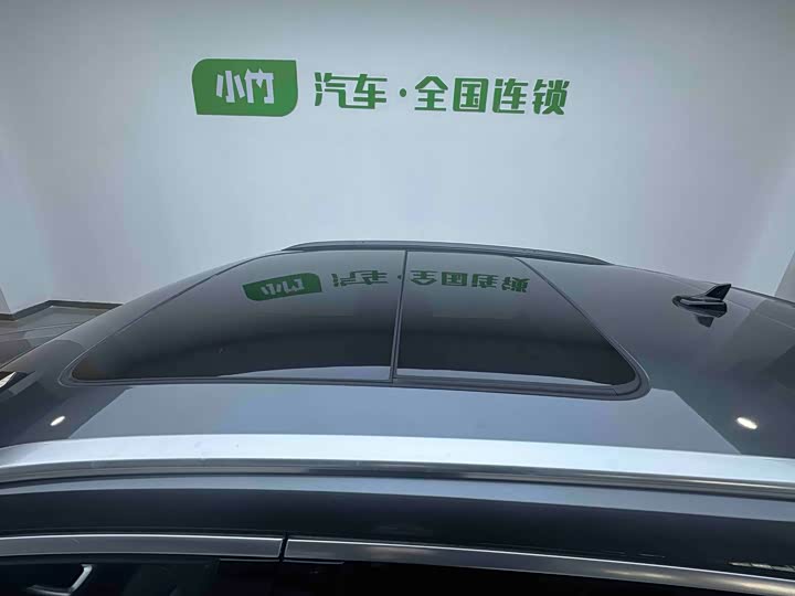 Фото 8 - Audi Q3