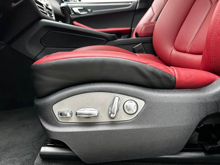 Фото 6 - Porsche Macan