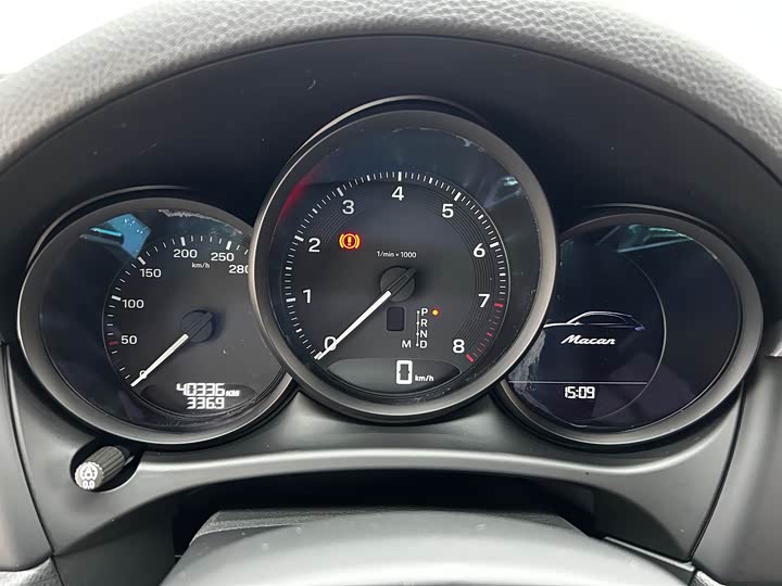 Фото 9 - Porsche Macan