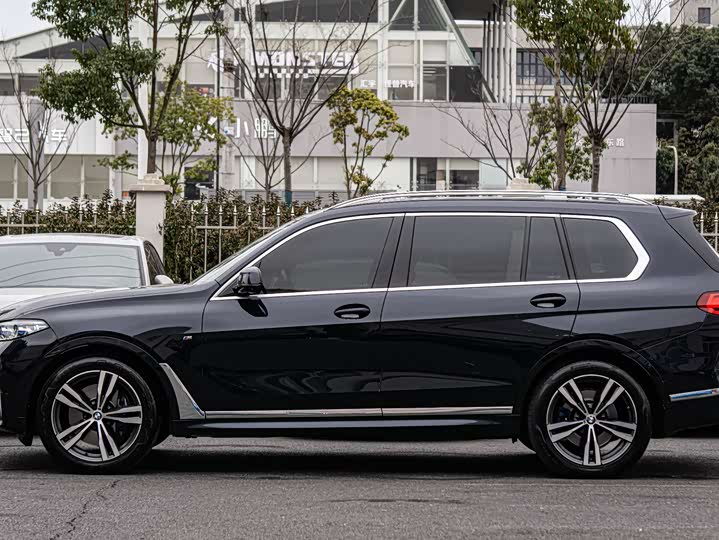 Фото 7 - BMW X7