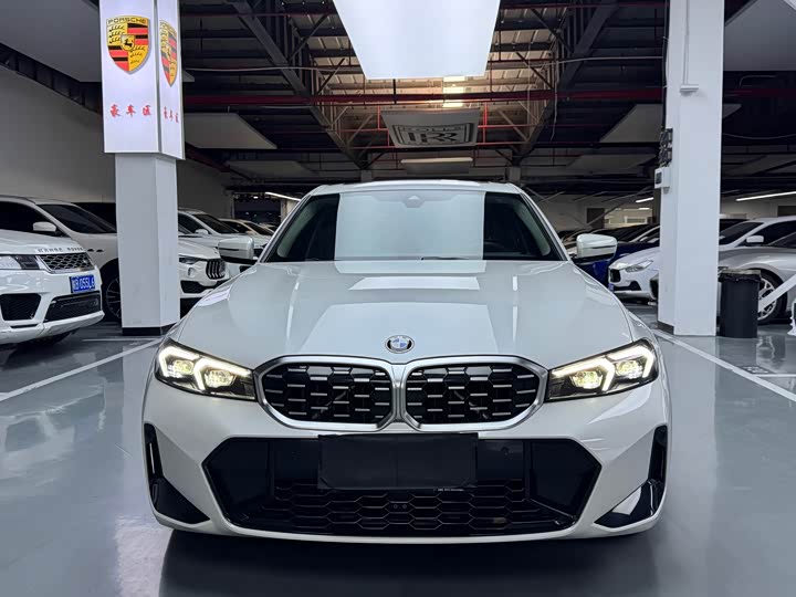 Фото 2 - BMW 3 Series