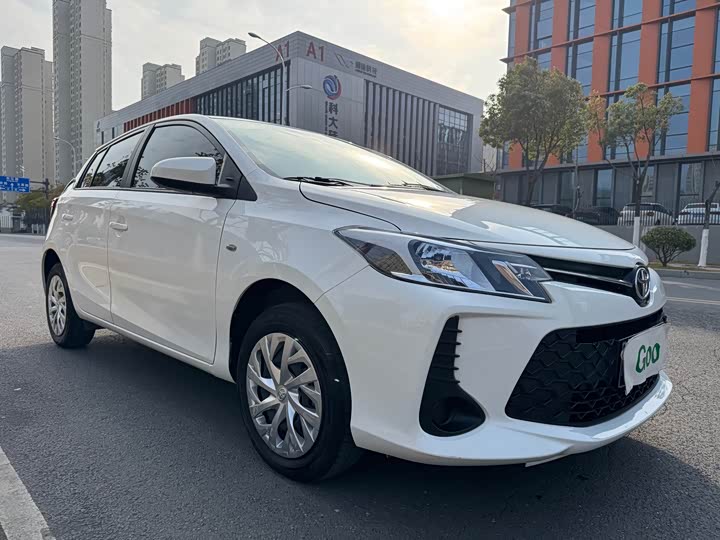 Фото 8 - Toyota Vios FS