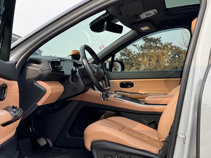 Фото 5 - Nio ES8