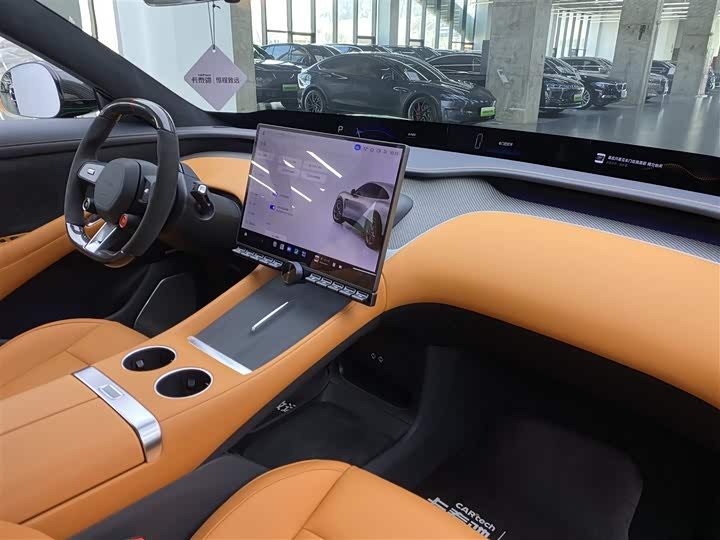 Фото 9 - Xiaomi YU7