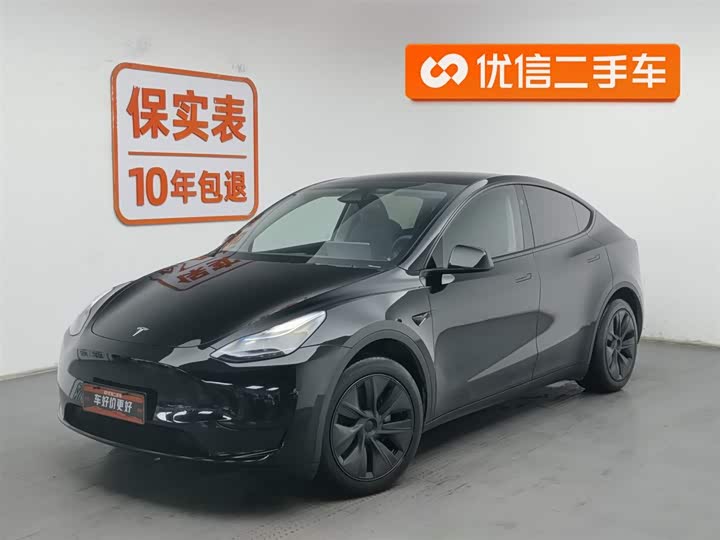 Фото 1 - Tesla Model Y