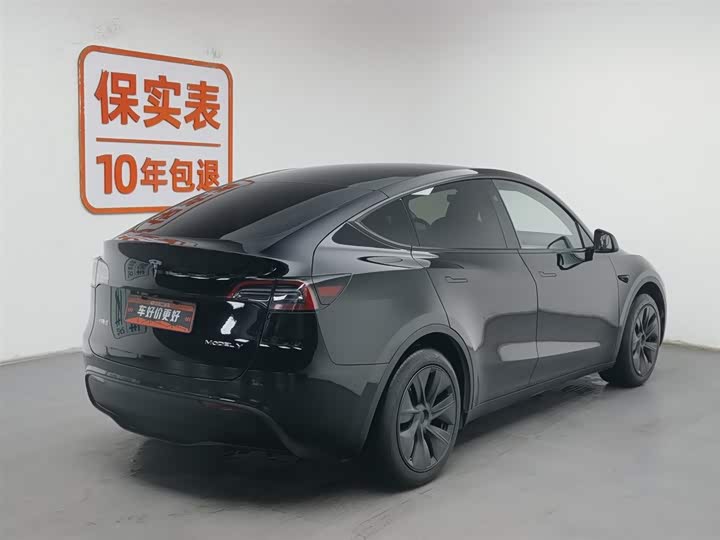 Фото 2 - Tesla Model Y