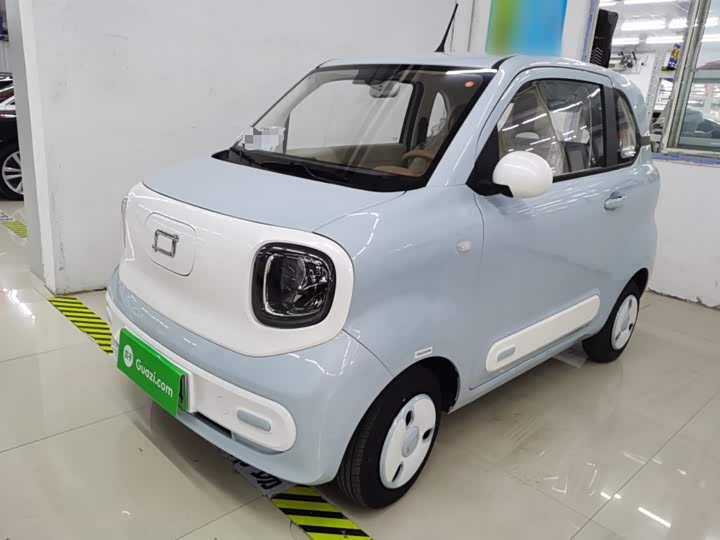 Фото 2 - Bestune Pony