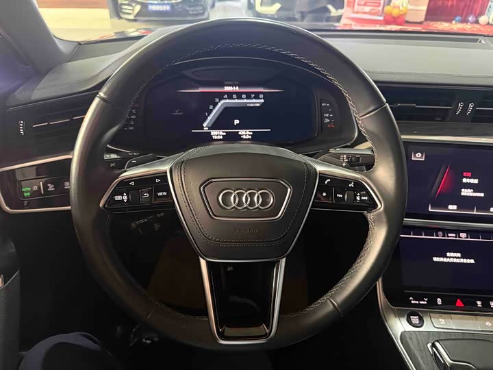 Фото 6 - Audi A6L