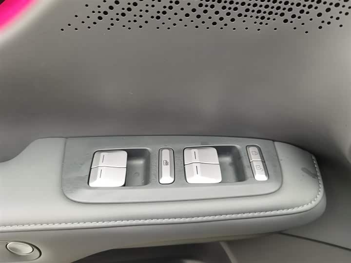 Фото 9 - XPeng G6