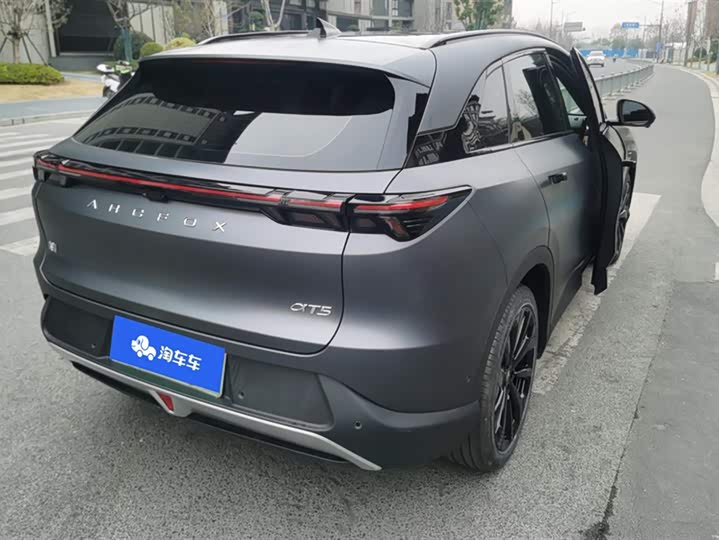 Фото 3 - BAIC Arcfox Alpha T5