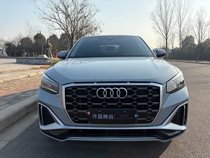 Фото 2 - Audi Q2L