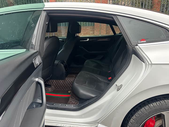 Фото 6 - Volkswagen CC